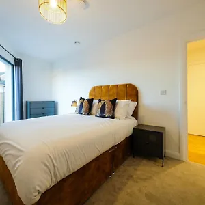 https://hotwells-apartments-flat-6-hopewell.tophotelsbath.com